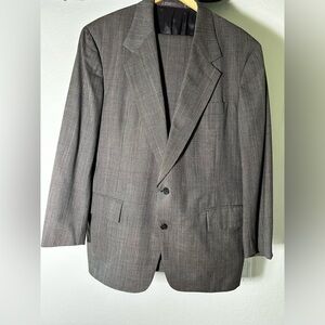Robert Todd Ltd. Suit Set